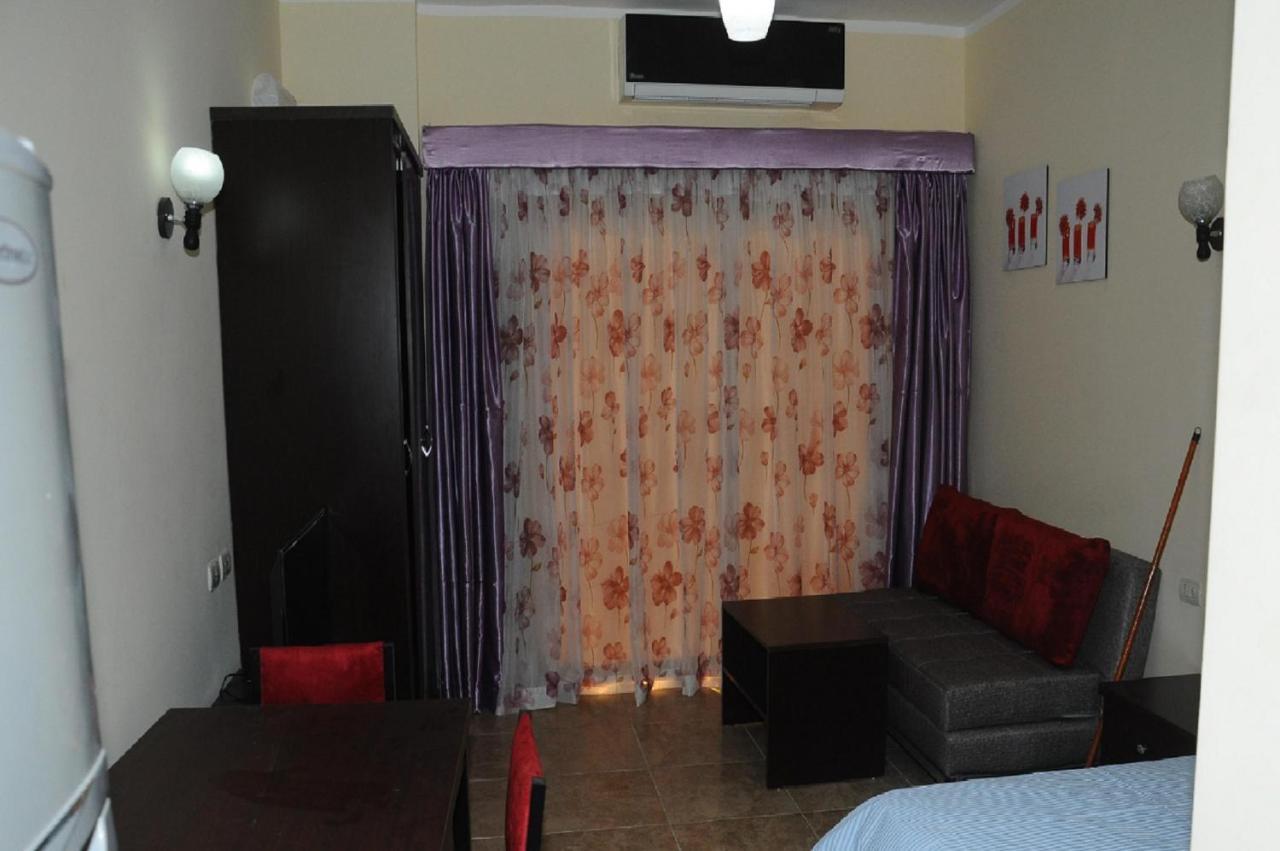 Studio H In Florenza Khamsin 洪加達 外观 照片